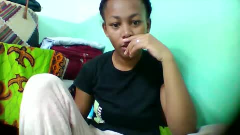 sandra1253099 online show from 12/21/25, 06:20