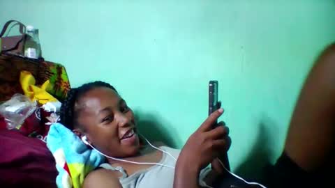 sandra1253099 online show from 01/14/26, 06:46