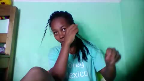 sandra1253099 online show from 03/17/26, 06:17