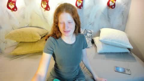 Sandra online show from 12/04/25, 01:48