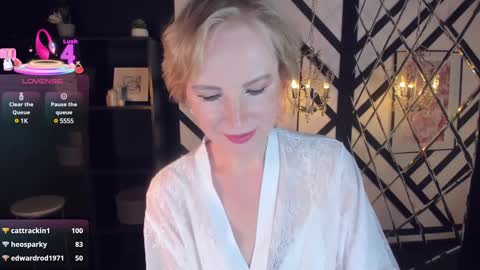 Snapshot of sandra_kind chatting on 02/21/25, 08:51 Sandra online show from 02/21/25, 08:51