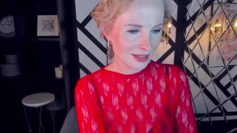 Snapshot of sandra_kind chatting on 02/24/25, 11:54 Sandra online show from 02/24/25, 11:54