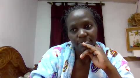 sandra online show from 03/27/26, 03:56