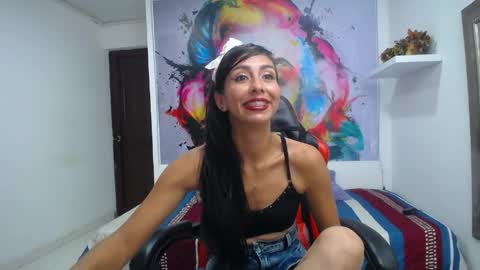 sandra  online show from 05/04/26, 03:13