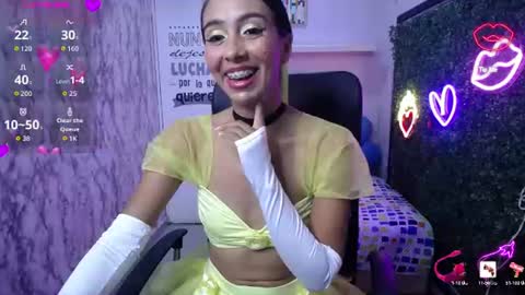 sandra  online show from 07/12/26, 10:34