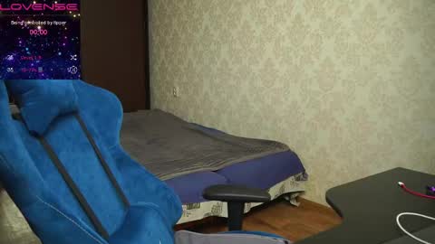 Snapshot of sandra_sww chatting on 02/15/25, 07:49 sandra sw and bigmen Give our more pleasurePVT IS OPEN online show from 02/15/25, 07:49