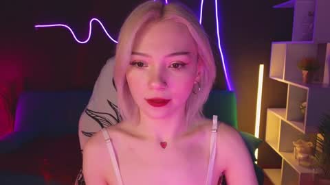 Sandy  online show from 01/26/25, 01:09