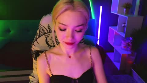 Sandy  online show from 02/02/25, 01:02