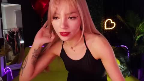 Sandy  online show from 03/02/25, 08:16