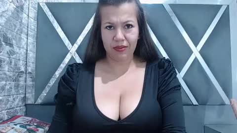Snapshot of sandraclarkx69 chatting on 01/07/25, 02:30 sandraclarkx69 online show from 01/07/25, 02:30
