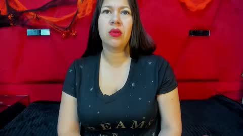 Snapshot of sandraclarkx69 chatting on 10/16/25, 12:06 sandraclarkx69 online show from 10/16/25, 12:06