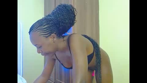 Sandy online show from 12/23/25, 03:59