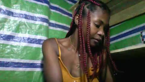 sandricaaa online show from 05/19/26, 01:56