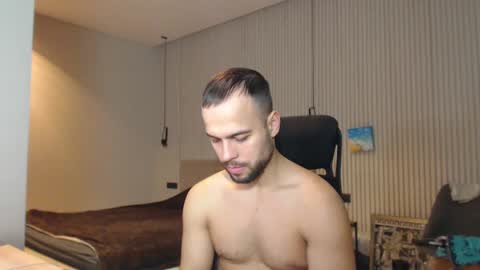 Snapshot of sandro_best chatting on 02/19/25, 03:49 DeAlex online show from 02/19/25, 03:49