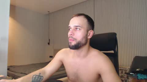 Snapshot of sandro_best chatting on 02/28/25, 03:48 DeAlex online show from 02/28/25, 03:48