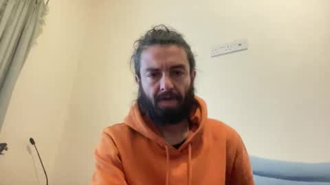 Snapshot of sandroanderson chatting on 10/13/25, 11:32 Sandro Andersom online show from 10/13/25, 11:32