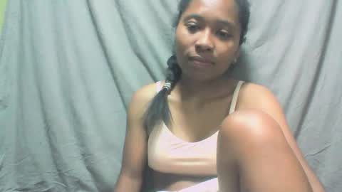 Snapshot of sandy735579 chatting on 10/17/25, 08:22 sandy735579 online show from 10/17/25, 08:22