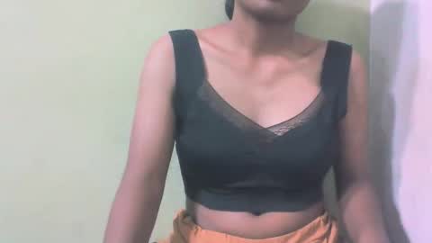 sandy735579 online show from 02/05/26, 04:11