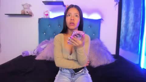 Snapshot of sandy_ass_69 chatting on 10/29/25, 04:37 Sandy ass 69 online show from 10/29/25, 04:37