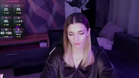 Snapshot of sandy_belle88 chatting on 11/13/25, 09:03 sandy_belle88 online show from 11/13/25, 09:03