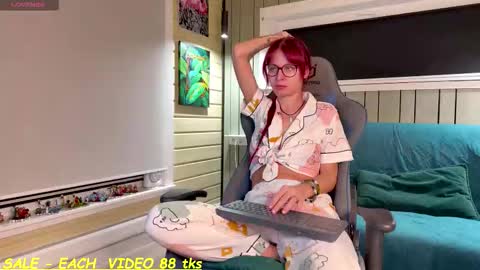 Sandy and Chris online show from 02/05/26, 04:50