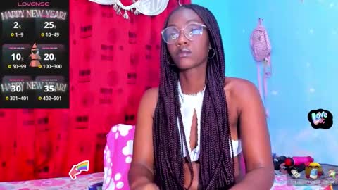 Snapshot of sandy_hearts chatting on 11/13/25, 01:26 sandy online show from 11/13/25, 01:26