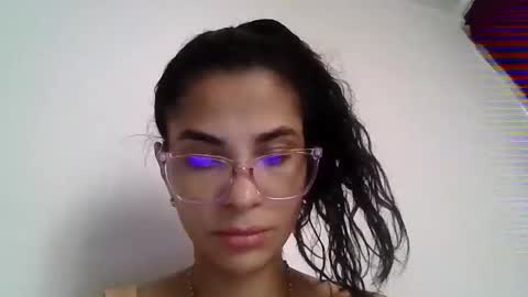 sandycrus112021 online show from 12/16/25, 09:09