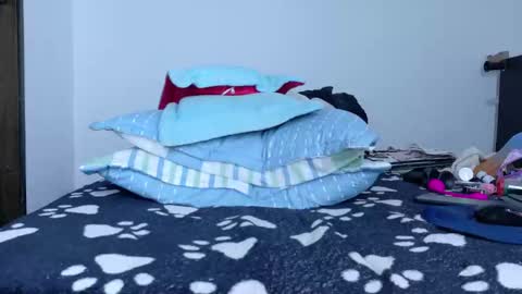 sandy online show from 10/16/25, 12:06