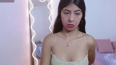 sandyy_tay online show from 10/22/25, 11:32