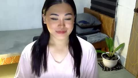 Snapshot of sangre_danaya chatting on 09/23/25, 10:29 DANAYA online show from 09/23/25, 10:29