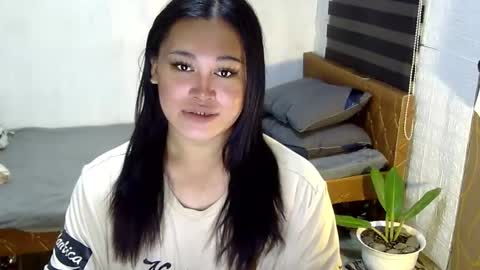 Snapshot of sangre_danaya chatting on 10/05/25, 09:02 DANAYA online show from 10/05/25, 09:02