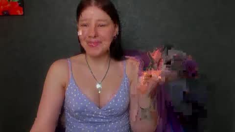 Snapshot of sannyflower chatting on 02/08/25, 09:13 karina online show from 02/08/25, 09:13