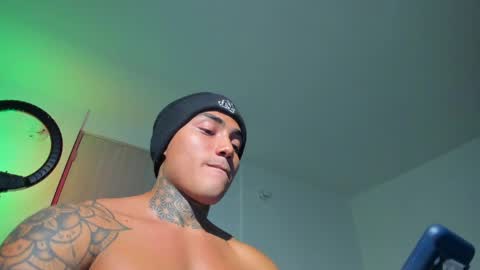 Santi Ferrer online show from 04/30/26, 02:51