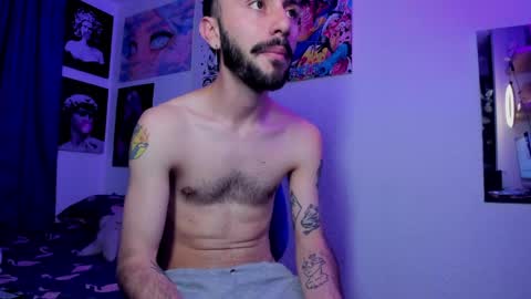 Snapshot of santi_mateo chatting on 04/25/26, 11:46 Santi online show from 04/25/26, 11:46