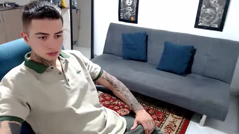 santi_ss online show from 11/16/25, 04:01