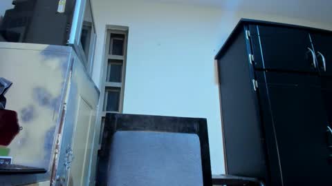 santi_twink19 online show from 03/01/26, 06:26