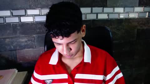 santi online show from 11/08/25, 09:35