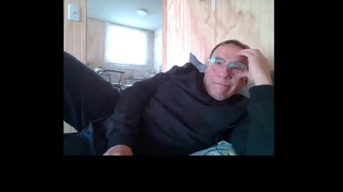 Snapshot of santiago_n chatting on 06/22/26, 04:26 santiago_n online show from 06/22/26, 04:26