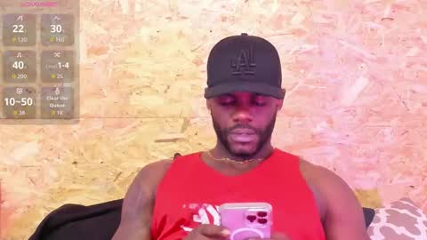 Snapshot of santiblack7 chatting on 11/28/25, 04:04 Santi online show from 11/28/25, 04:04