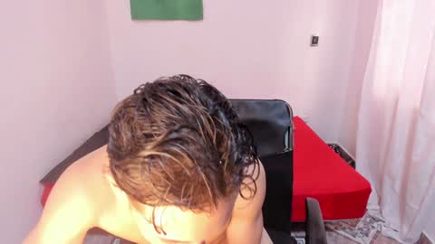 Julius Novachrono  online show from 12/14/24, 08:18