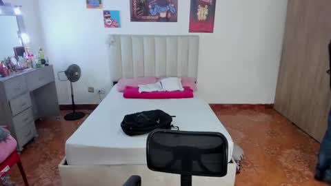 Julius Novachrono  online show from 01/13/26, 07:52