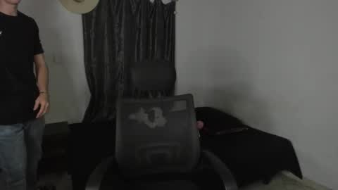 Julius Novachrono  online show from 03/27/26, 09:14