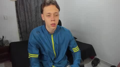 Julius Novachrono  online show from 04/16/26, 10:23