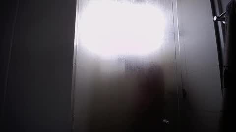 Snapshot of santii_rose chatting on 01/23/25, 12:30 Santii online show from 01/23/25, 12:30