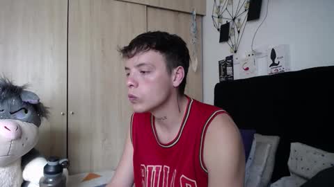 Snapshot of santii_rose chatting on 09/12/25, 07:25 Santii online show from 09/12/25, 07:25