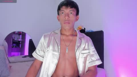 santi online show from 04/04/26, 11:57