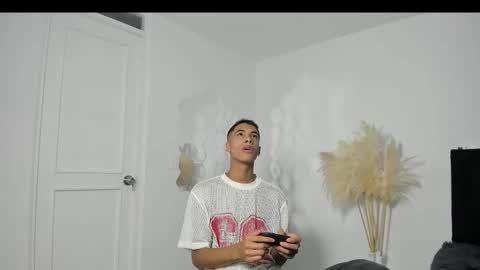 Snapshot of santmen_ chatting on 09/09/25, 03:17 santmen_ online show from 09/09/25, 03:17