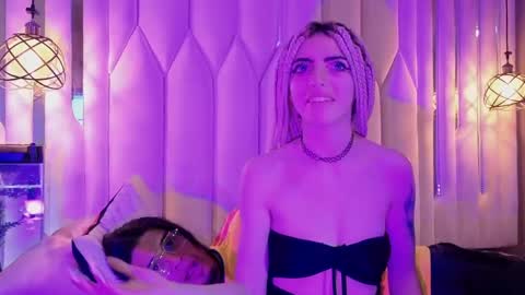 Snapshot of santsara chatting on 06/06/26, 12:21 SANTSARA online show from 06/06/26, 12:21