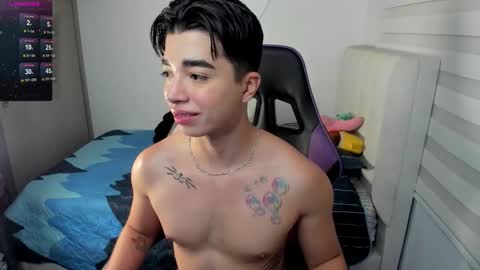 Mr. Santiago online show from 10/25/25, 01:18