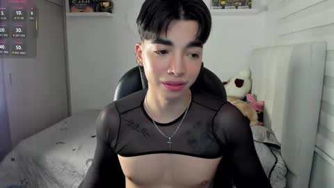 Mr. Santiago online show from 12/21/25, 01:40